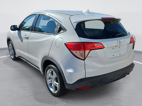 Used 2016 Honda HR-V LX image 7