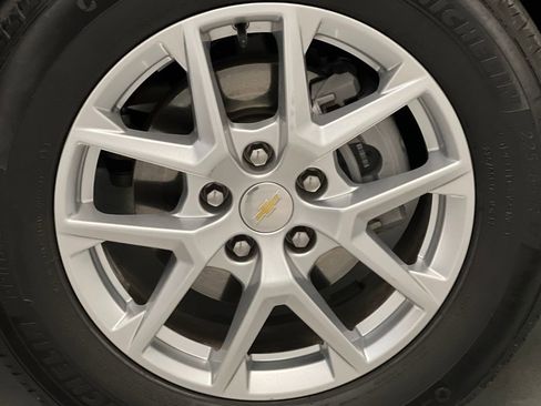 Used 2024 Chevrolet Equinox LT image 61