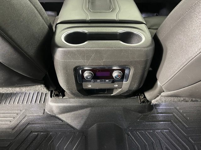 Used 2023 Chevrolet Suburban Z71 AWD/4WD image 40
