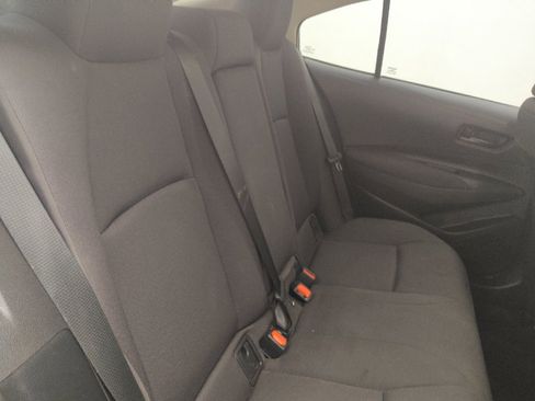 Used 2025 Toyota Corolla LE FWD image 19