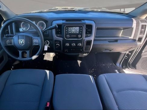 Used 2014 RAM 1500 Express image 8
