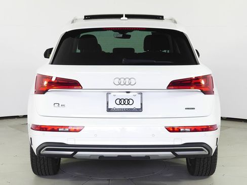 Used 2023 Audi Q5 2.0T Premium w/ Convenience Package AWD/4WD image 8