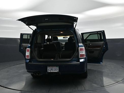 Used 2011 Ford Flex SEL FWD image 29