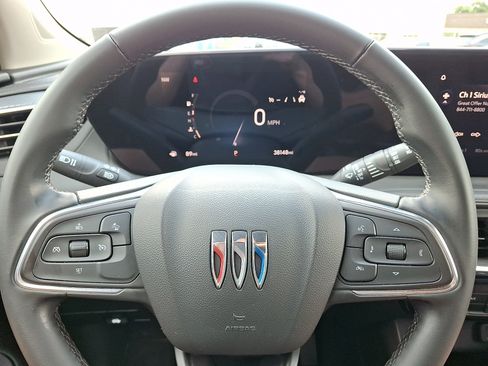 Used 2024 Buick Encore GX Sport Touring AWD/4WD image 18