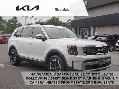 Used 2024 Kia Telluride S