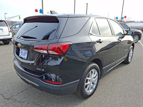 Used 2022 Chevrolet Equinox LT image 25