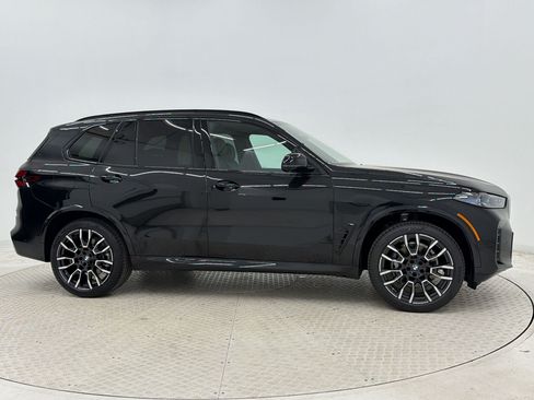 New 2026 BMW X5 xDrive40i w/ M Sport Package AWD/4WD image 8