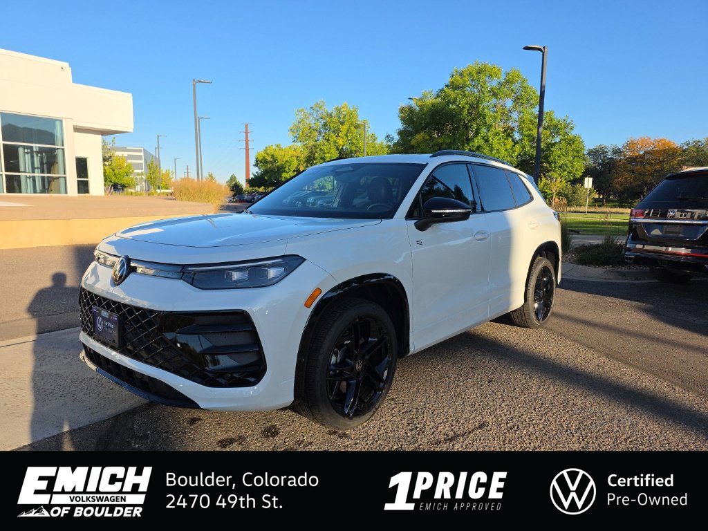 Certified 2026 Volkswagen Tiguan SE R-Line AWD/4WD image 1
