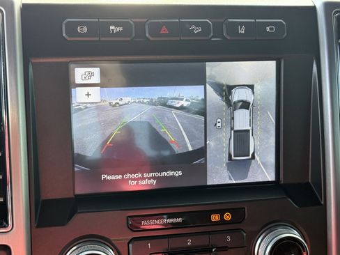 Certified 2019 Ford F450 Platinum w/ Platinum Ultimate Package image 22