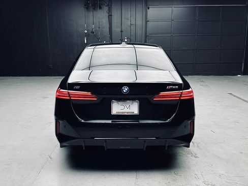 Used 2024 BMW i5 M60 w/ Premium Package AWD/4WD image 6