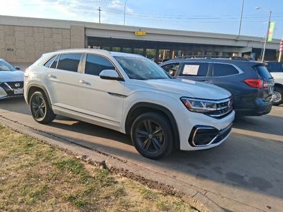 Used 2021 Volkswagen Atlas Cross Sport SE w/ Panoramic Sunroof Package