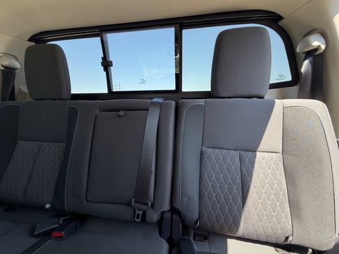 Used 2022 Nissan Titan S w/ S Utility Package RWD image 9
