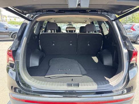 Used 2023 Hyundai Santa Fe SEL FWD image 12