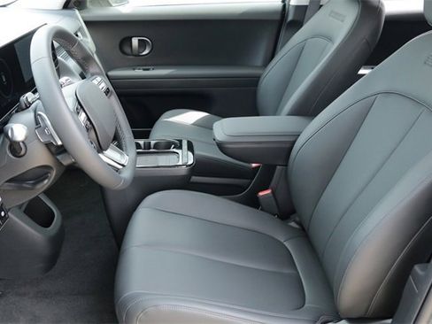 New 2026 Hyundai Ioniq 5 SEL image 9