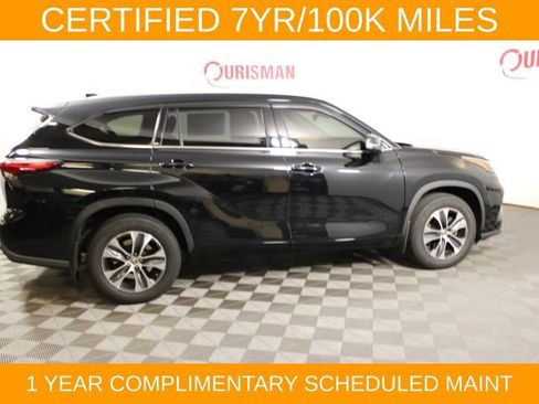 Used 2022 Toyota Highlander XLE AWD/4WD image 13