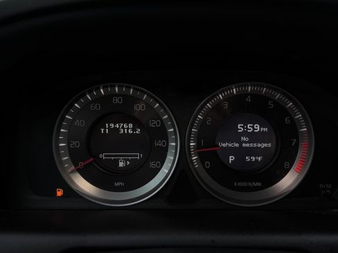 Used 2012 Volvo XC60 3.2 image 27