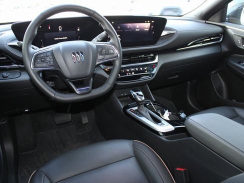 Used 2024 Buick Envista Avenir image 5