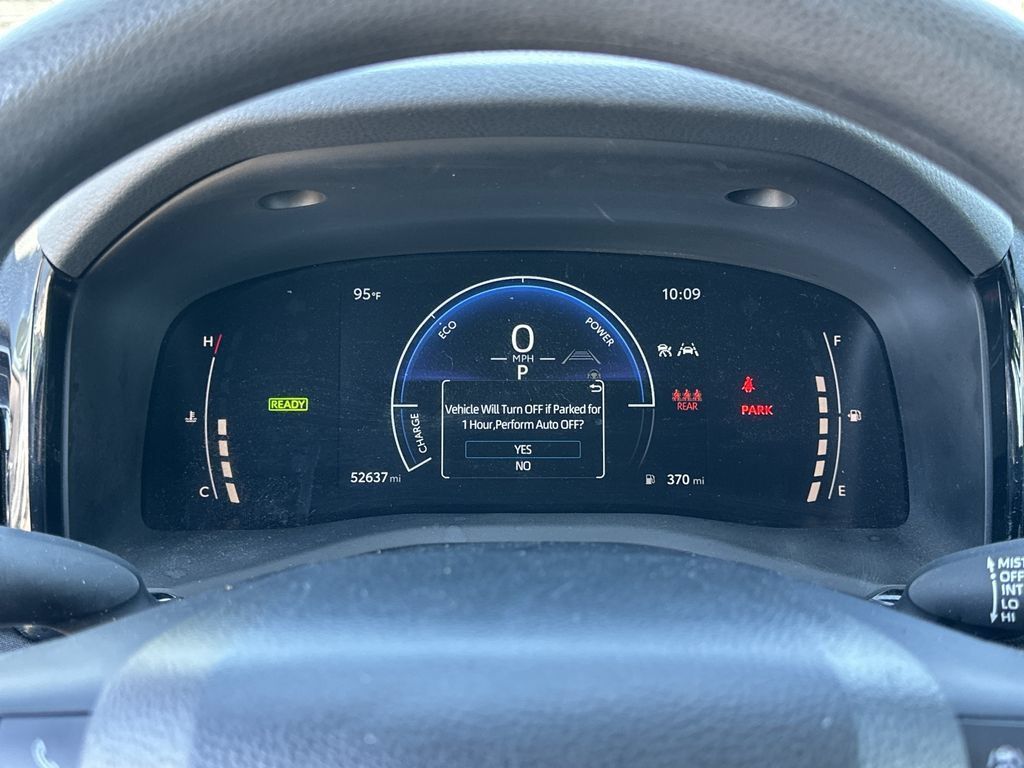 Used 2025 Toyota Camry LE FWD image 13