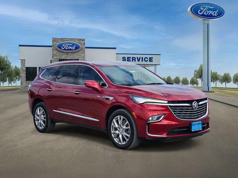 Used 2023 Buick Enclave Premium w/ Experience Buick Package FWD image 1