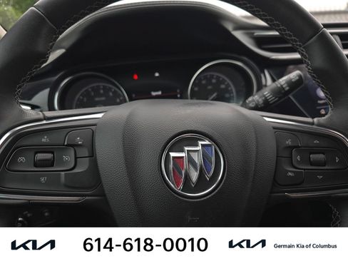 Used 2021 Buick Encore GX Preferred w/ Sport Touring Package FWD image 21