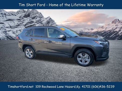 Used 2025 Toyota RAV4 XLE w/ Convenience Package image 3