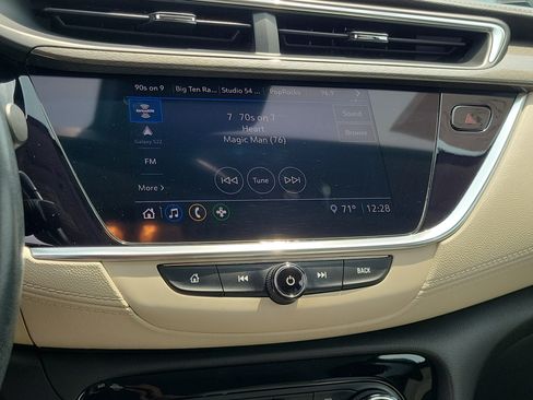 Used 2020 Buick Encore GX Preferred w/ Cold Weather Comfort Package FWD image 26