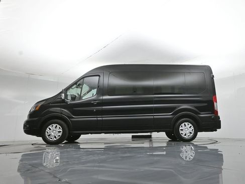 Used 2024 Ford Transit 350 XLT image 8