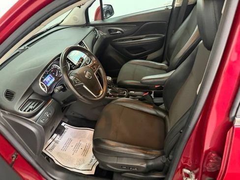 Used 2020 Buick Encore Preferred FWD image 18