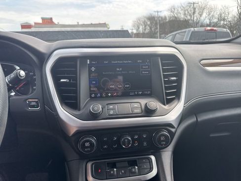 Used 2023 GMC Acadia SLE w/ Driver Convenience Package AWD/4WD image 22
