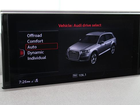 Used 2017 Audi Q7 3.0T Prestige w/ Prestige Package image 66