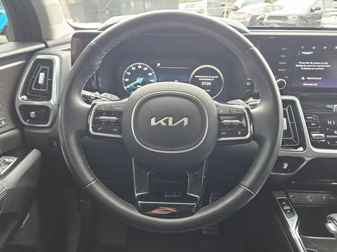 Used 2023 Kia Sorento SX image 15