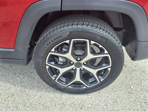 Used 2025 Jeep Compass Limited AWD/4WD image 26