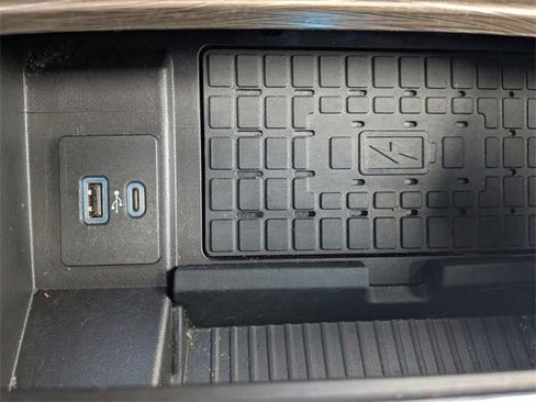 Certified 2024 Ford Expedition Max Limited image 23