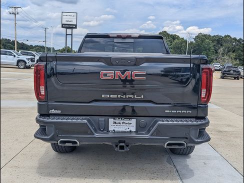 Used 2021 GMC Sierra 1500 Denali w/ Technology Package AWD/4WD image 10