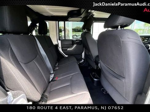 Used 2015 Jeep Wrangler Unlimited Sport w/ Quick Order Package 24S AWD/4WD image 19