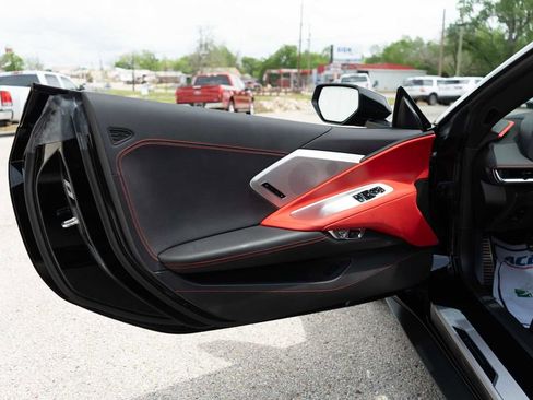 Used 2020 Chevrolet Corvette Stingray Preferred Cpe w/ 2LT Preferred Equipment Group RWD image 16