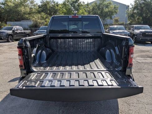 New 2026 RAM 1500 Express AWD/4WD image 12