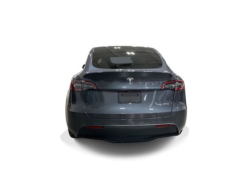 Certified 2023 Tesla Model Y Long Range AWD/4WD image 5