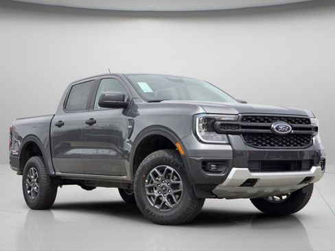 New 2026 Ford Ranger XLT w/ FX4 Off-Road Package AWD/4WD image 2