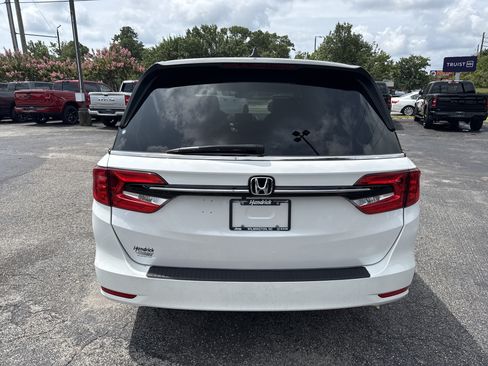 Used 2023 Honda Odyssey EX-L image 22