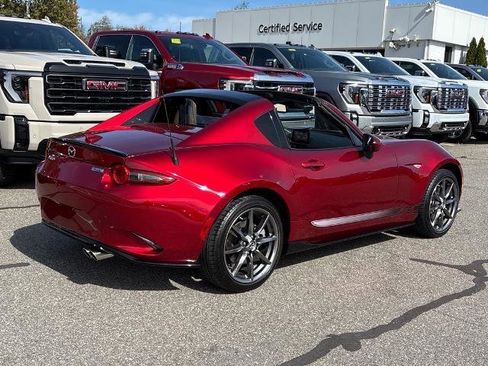 Used 2019 MAZDA MX-5 Miata RF Grand Touring image 2