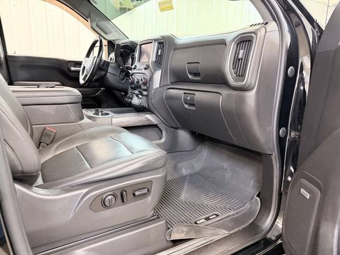 Used 2021 Chevrolet Silverado 1500 LTZ w/ Technology Package AWD/4WD image 33
