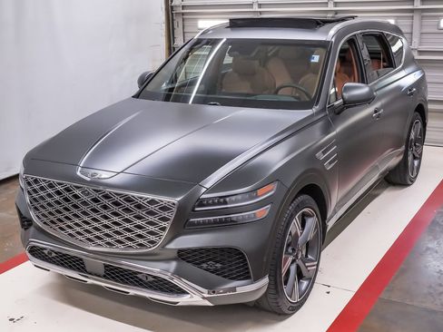 Certified 2025 Genesis GV80 2.5T Prestige AWD/4WD image 1