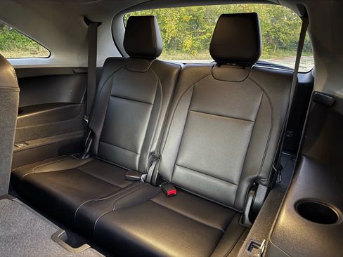 Used 2018 Acura MDX FWD image 13