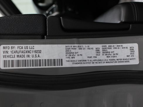 Used 2022 Jeep Grand Cherokee Laredo X AWD/4WD image 40