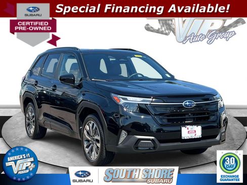 Certified 2025 Subaru Forester Touring AWD/4WD image 1