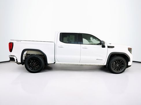 Used 2024 GMC Sierra 1500 Elevation image 10