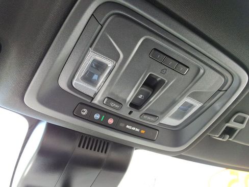 Certified 2025 Chevrolet Silverado 2500 High Country w/ Technology Package image 38