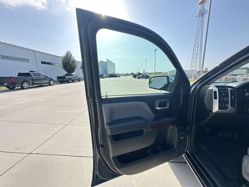 Certified 2017 GMC Sierra 1500 SLT AWD/4WD image 22