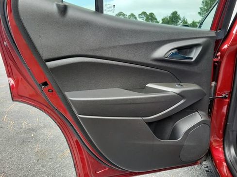 Used 2024 Chevrolet Trax RS w/ Driver Confidence Package FWD image 13